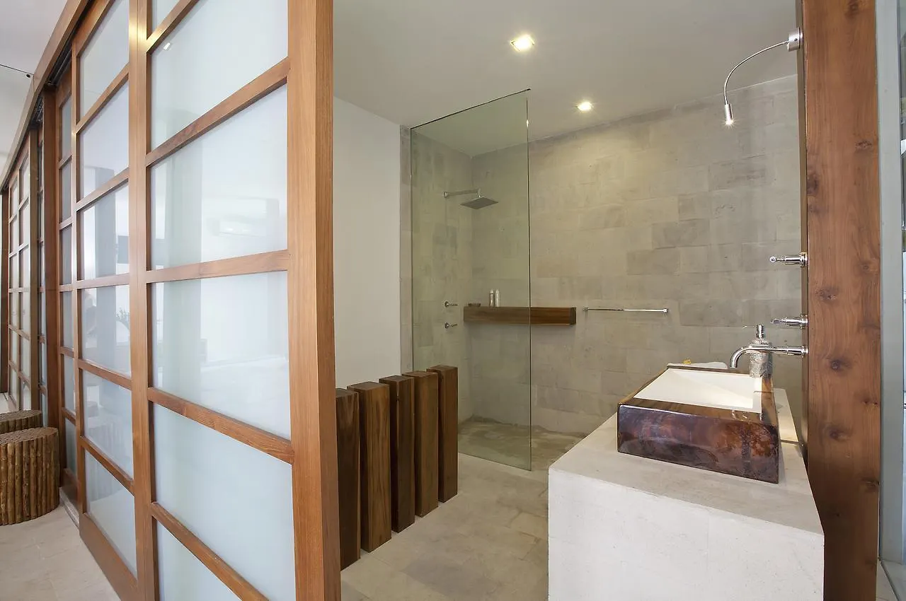4Br Villa Minggu - Minggu Villas Seminyak
