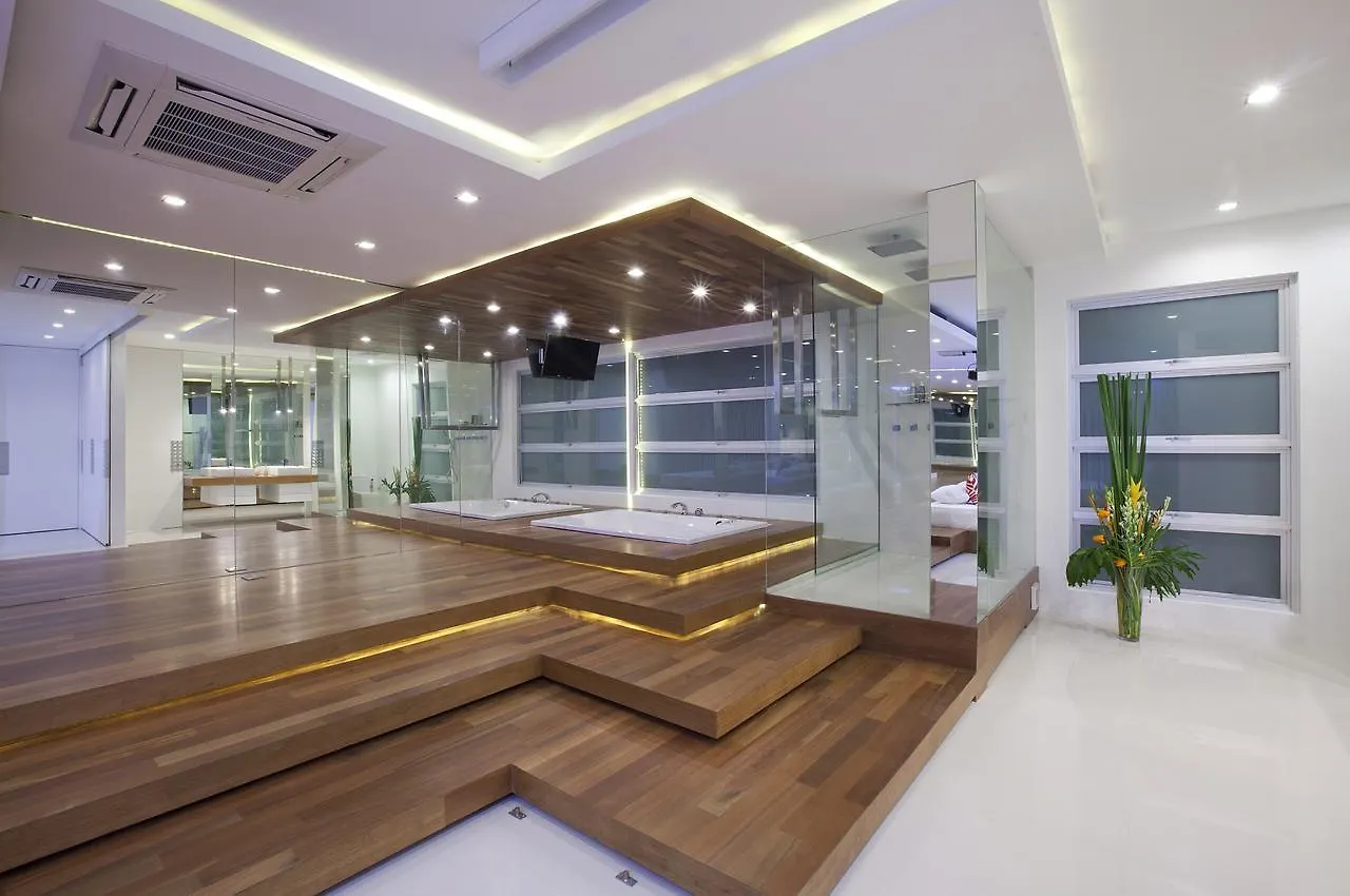 4Br Villa Minggu - Minggu Villas Seminyak  スミニャック